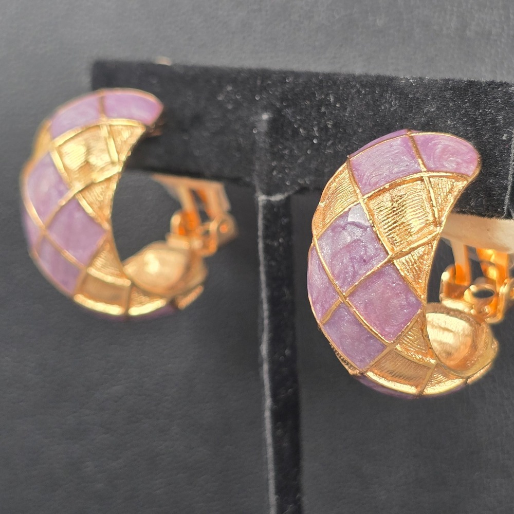 Jay S Strongwater Vintage Gold Tone Purple Enamel Lattice Clip On Hoop Earrings